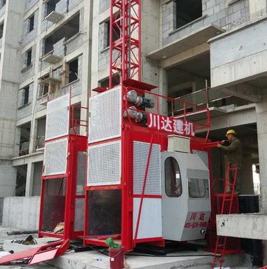 河南川達(dá)施工升降機(jī)租賃時(shí)要做好哪些檢查？